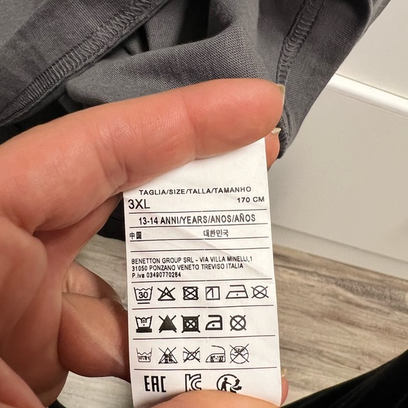 Benetton Long-sleeve T-Shirt - Picture 4 of 4